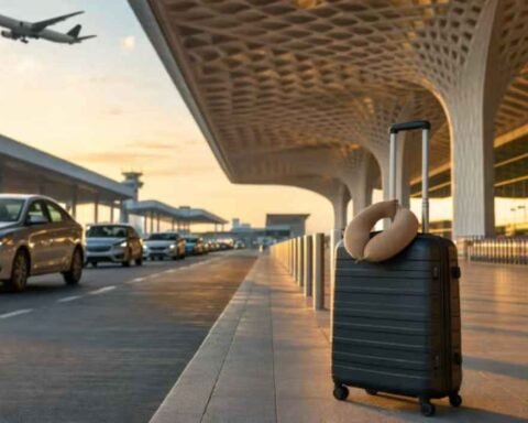 How early should I arrive for international flight