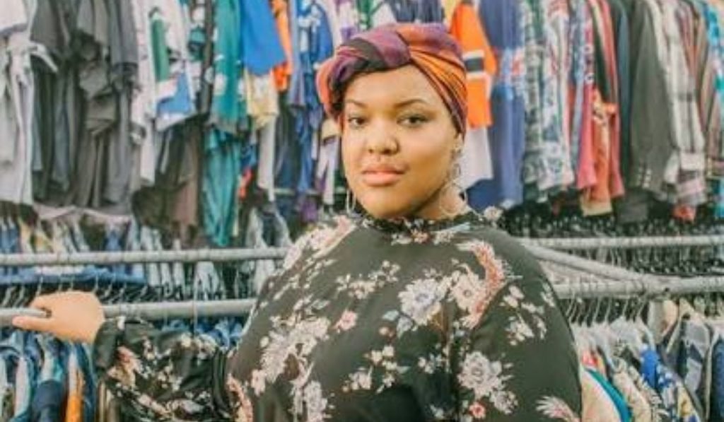 How to resell thrifted clothes online