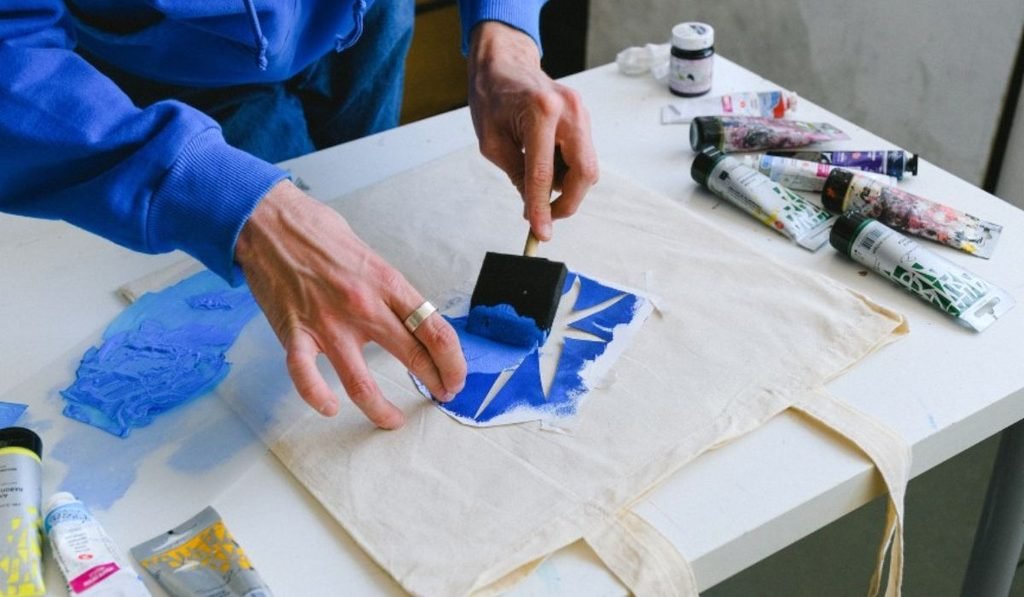How to start reselling without inventory