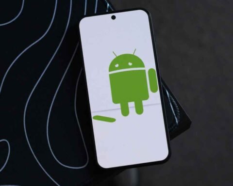 Android apps keep crashing after update