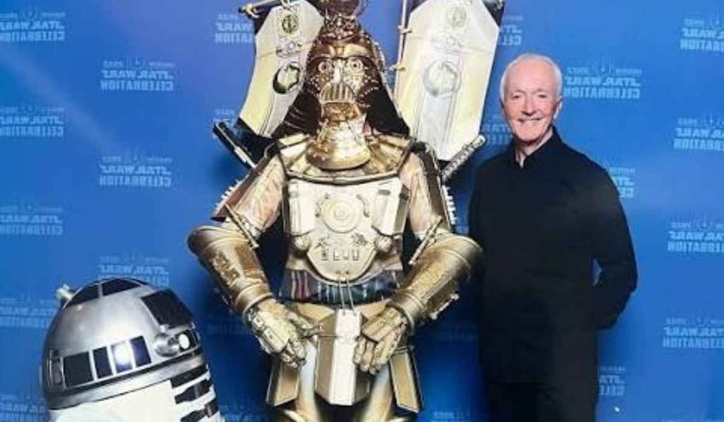 anthony daniels signature