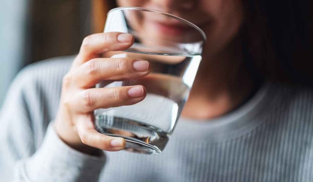 how much water should i drink daily?