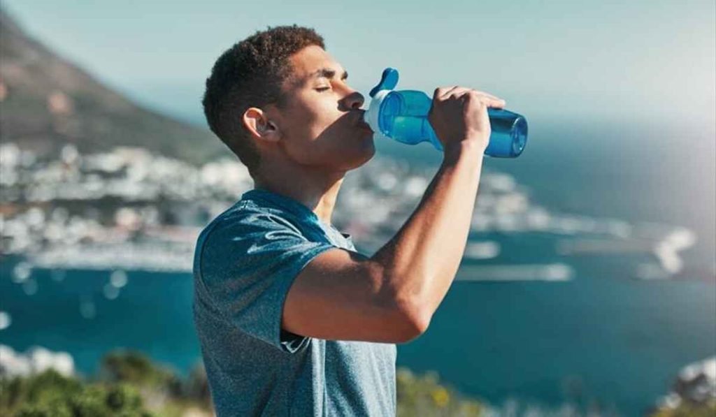 how much water should i drink daily?